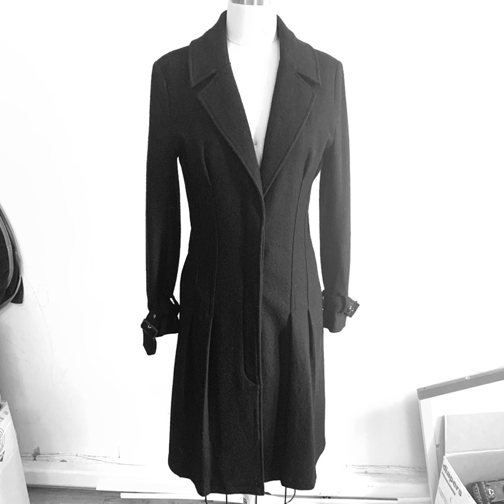 Fitted Wool mix mid length coat